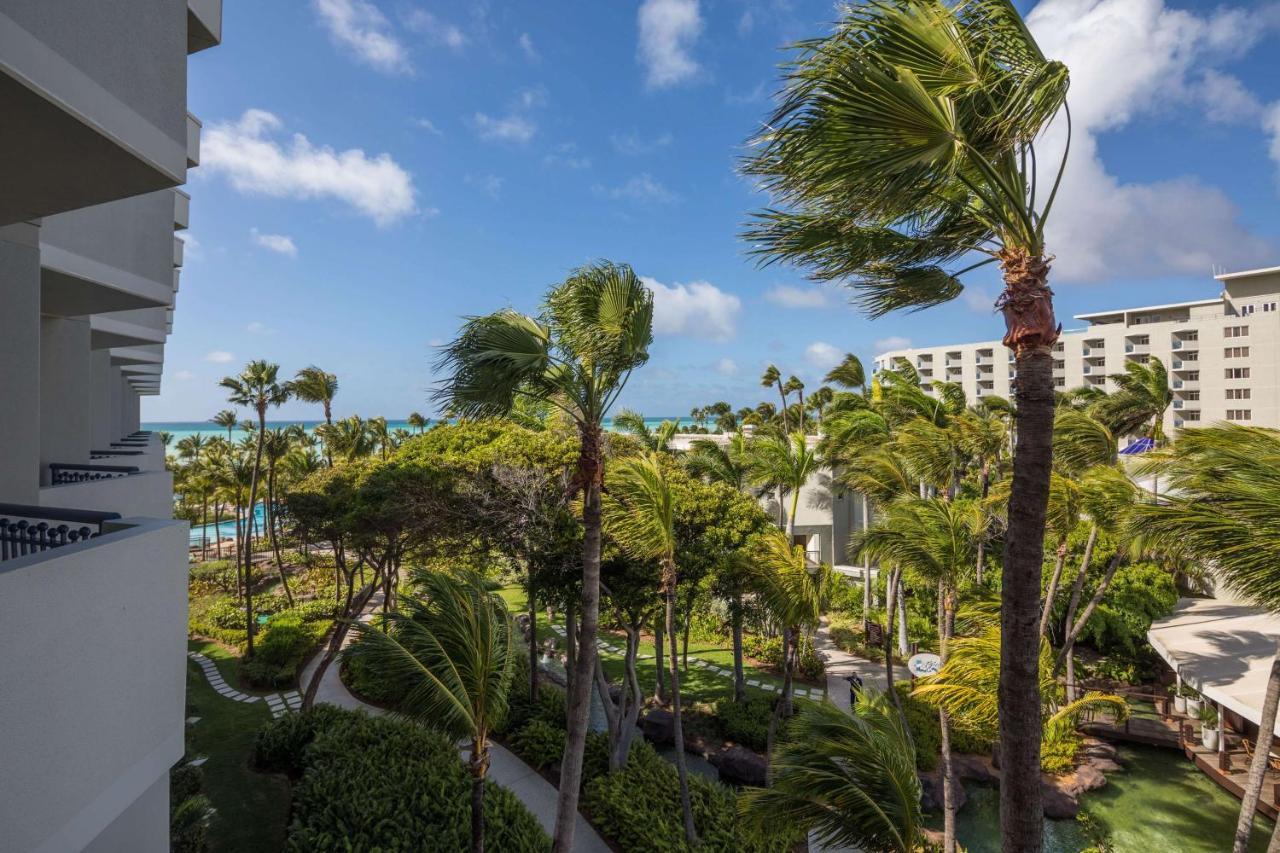 Hilton Aruba Caribbean Resort & Casino Palm Beach Exterior photo