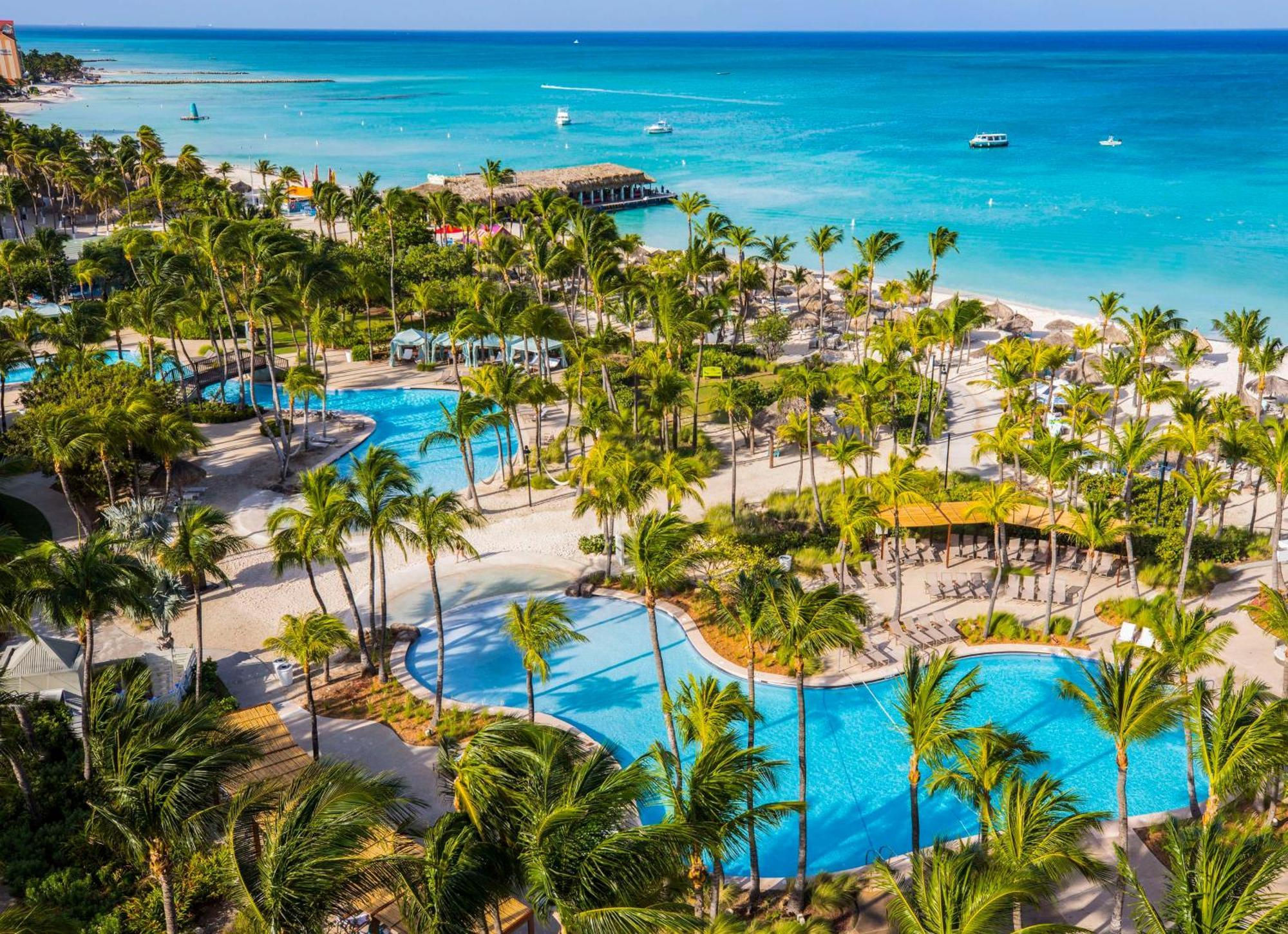 Hilton Aruba Caribbean Resort & Casino Palm Beach Exterior photo